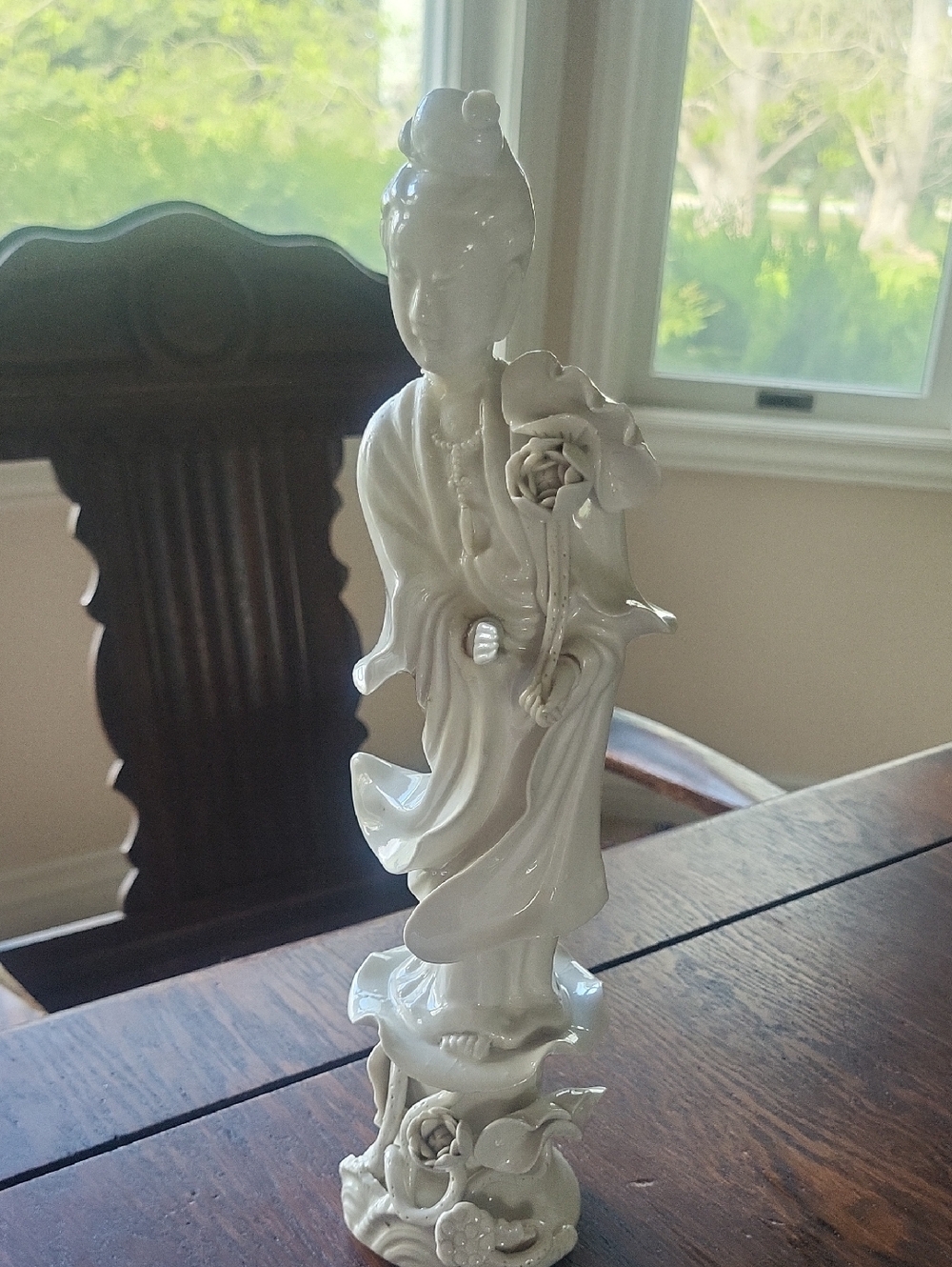 Mid-Century Off White Ceramic Figurine of Guanyin - Goddess Of Mercy